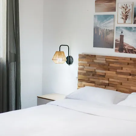 Apartment Welcs 311 Emp Con Terraza En El Centro Empuriabrava